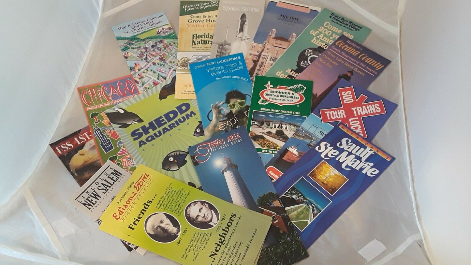 1991-06 Lot Travel Brochures California, Virginia, Michigan, Illinois, Shedd Aq.